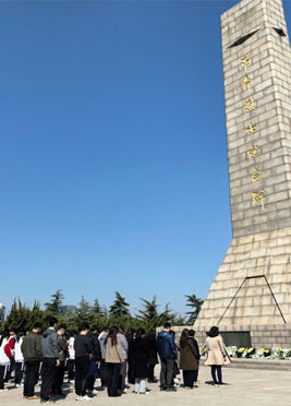 散运公司开展“缅怀革命先烈，传承红色精神”主题活动